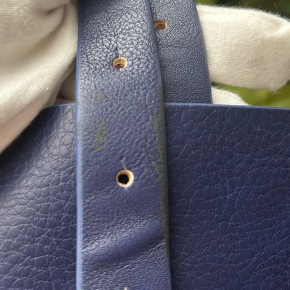 Kenneth Cole Reaction large dark royal blue tote shoulder bag - Picture 5 of 9